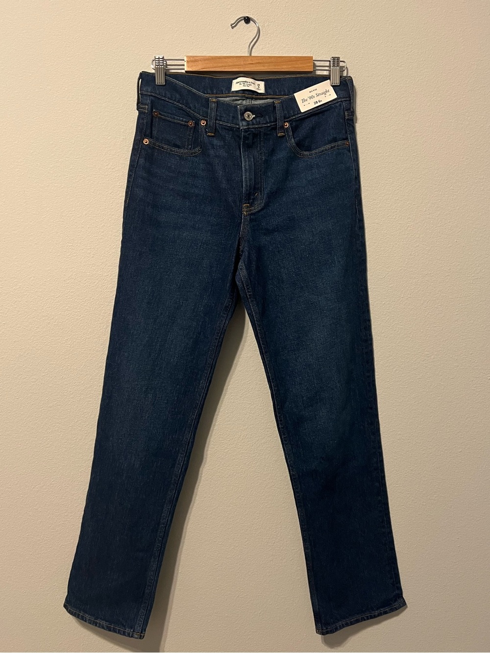 Abercrombie & Fitch The 90s Straight Mid Rise 28 / 6R